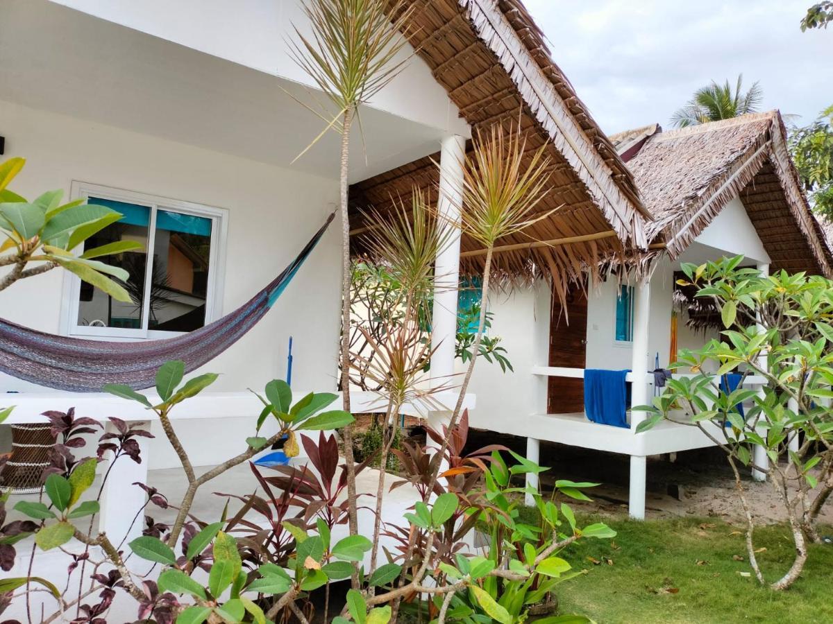 Sand Terrace Beach Bungalows Баан Тай Экстерьер фото